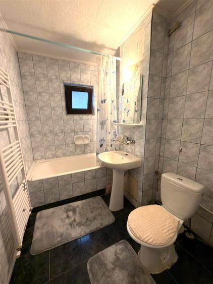 Apartament cu 2 camere decomandat, mobilat în Rovine