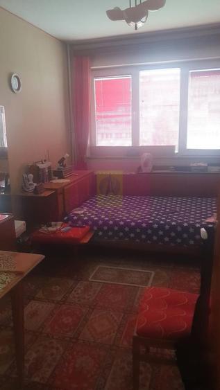 Ap 3 camere , Uverturii, metrou Lujerului - pret imbatabil - 1