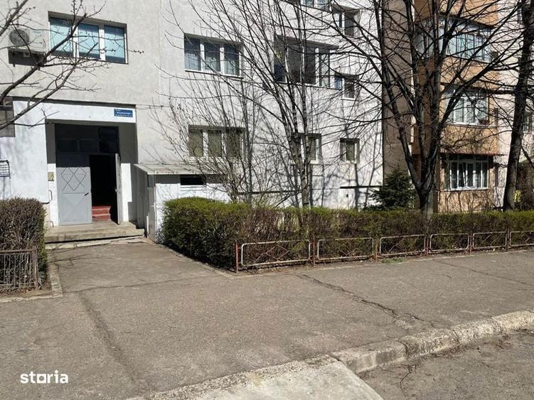 Apartament cu 2 camere decomandat în Obcini