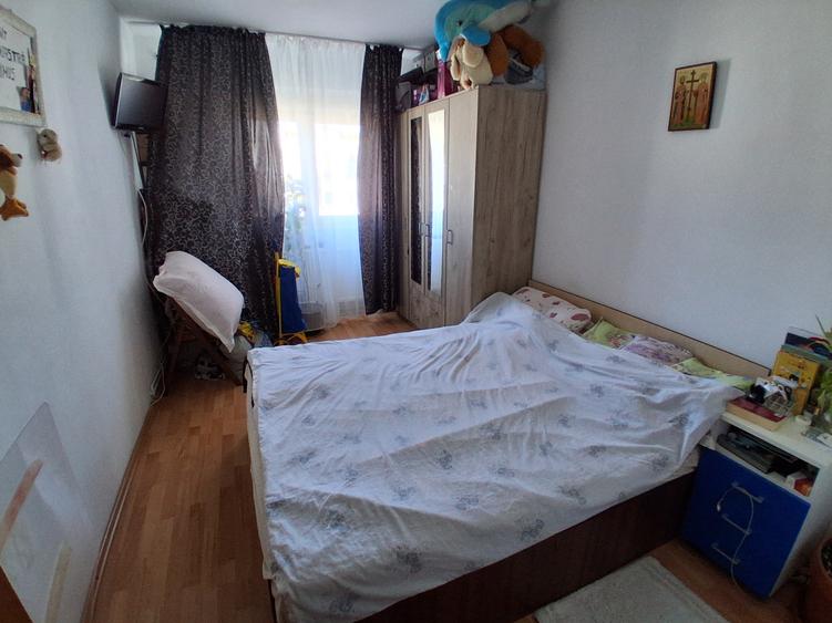 Apartament cu 2 camere decomandat în Gară