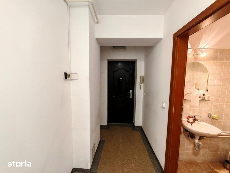 Spațiu comercial, de 70 mp, în Ștefan cel Mare
