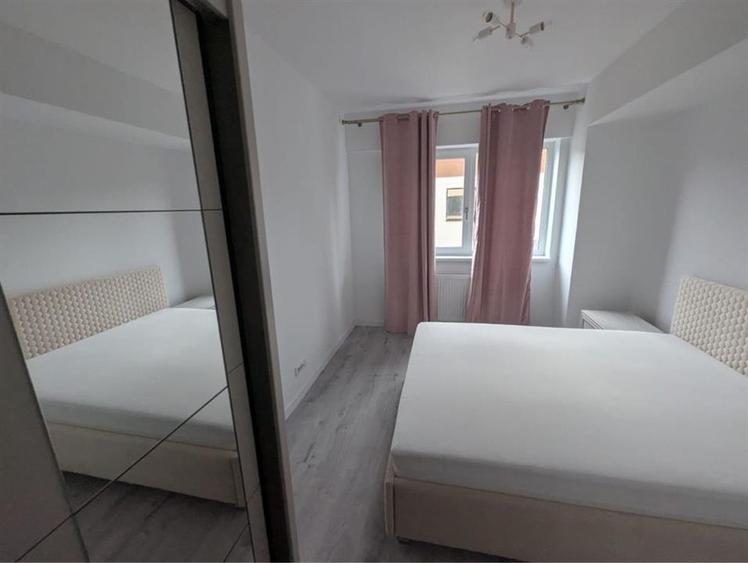 Ap 2 cam dec Poitiers, mobilat utilat + parcare - 2
