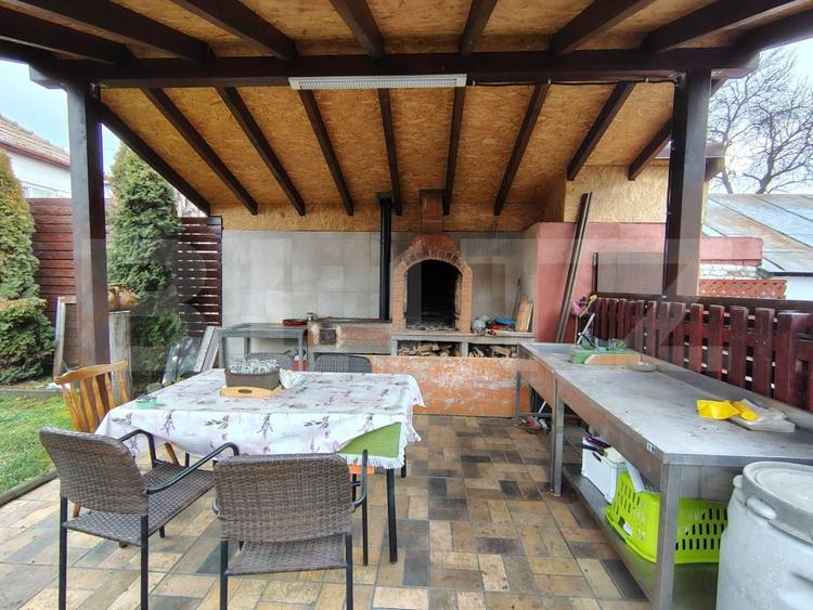 Casă individuală cu 3 camere cu Canalizare în Baciu