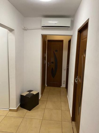 Apartament cu 2 camere decomandat în Mihai Bravu