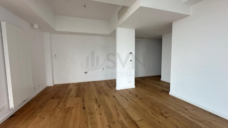 Apartament cu 3 camere semidecomandat în Aviației