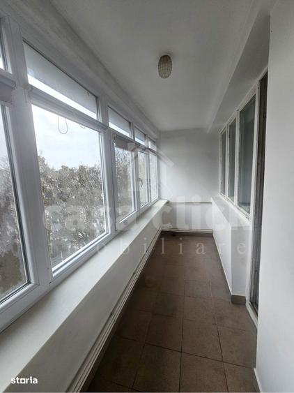 Apartament cu 2 camere semidecomandat în Ultracentral