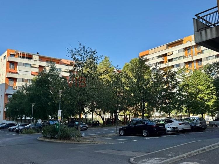Apartament cu 2 camere semidecomandat în Militari