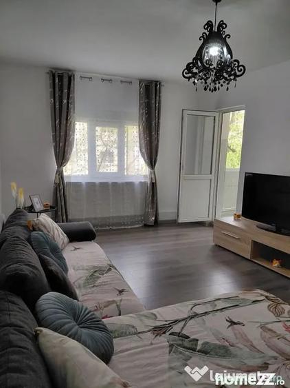 Apartament cu 2 camere decomandat în Mazepa 2