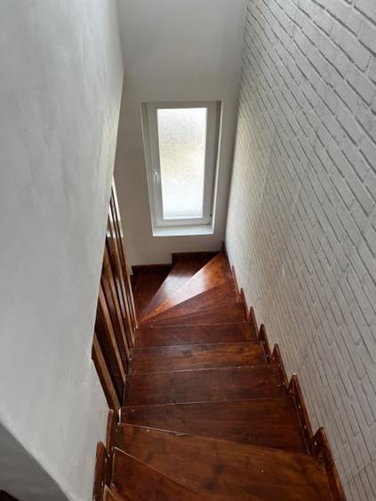 Duplex cu 4 camere cu Canalizare în Florești