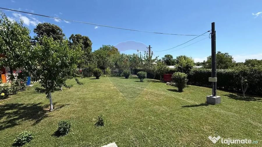 Casa / Vila Mara?ti zona montana a Vrancei - 14