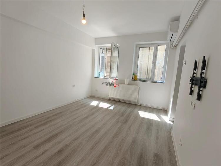 Cismigiu Ion Brezoianu; renovata complet; Centrala proprie; Prima inchiriere - 4