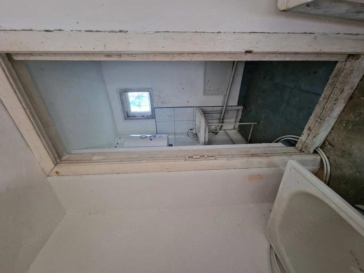 Casă cu 4 camere cu Teren 2755 Mp în Central