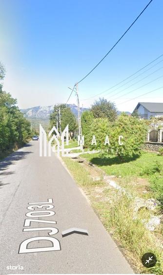 Casă cu 4 camere cu Teren 1000 Mp în Central