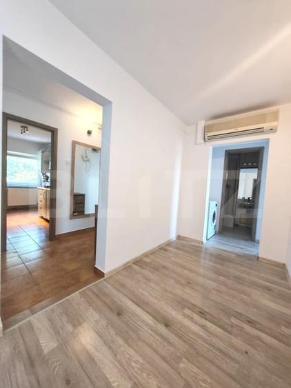 Apartament cu 4 camere decomandat, mobilat în Odobescu