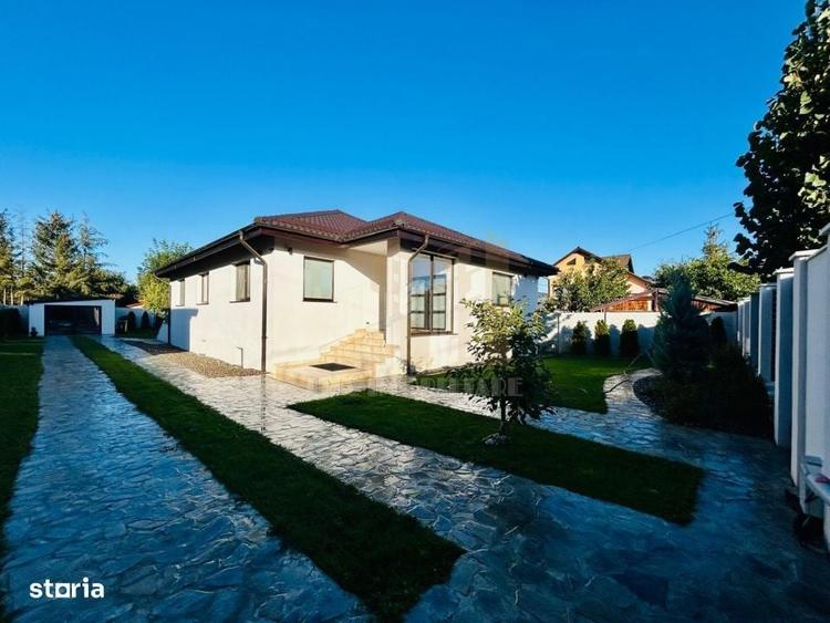 Casă cu 4 camere decomandat în Hărman