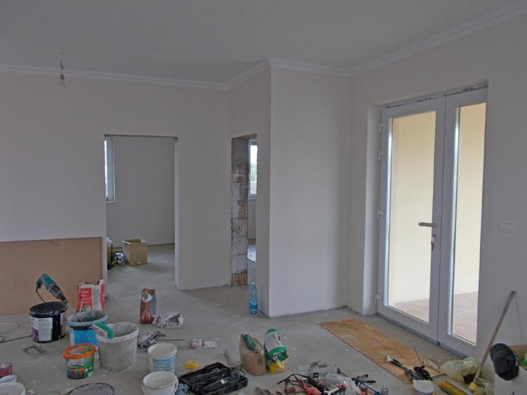 Casă individuală cu 3 camere cu Teren 500 Mp în Ghiroda