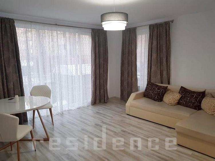 Apartament cu 2 camere semidecomandat, mobilat în Zorilor