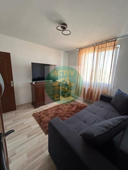Apartament cu 2 camere semidecomandat în Central
