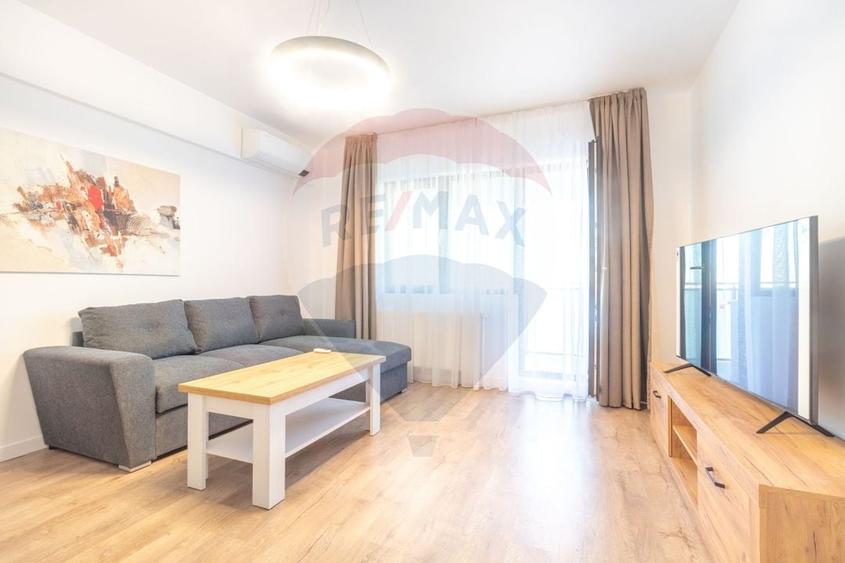 Apartament cu 2 camere decomandat, mobilat în Parcul Carol