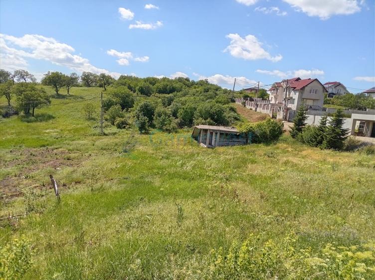 Teren Construcții intravilan de 849 mp, în Paleu
