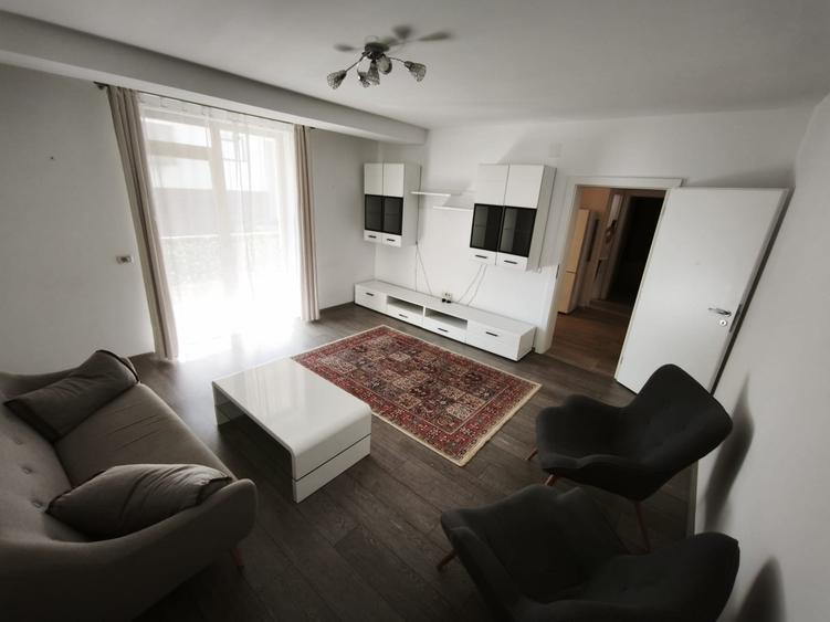 Apartament cu 2 camere decomandat, mobilat în Braytim