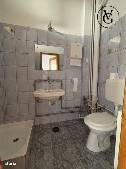 Spațiu comercial, de 110 mp, în Central