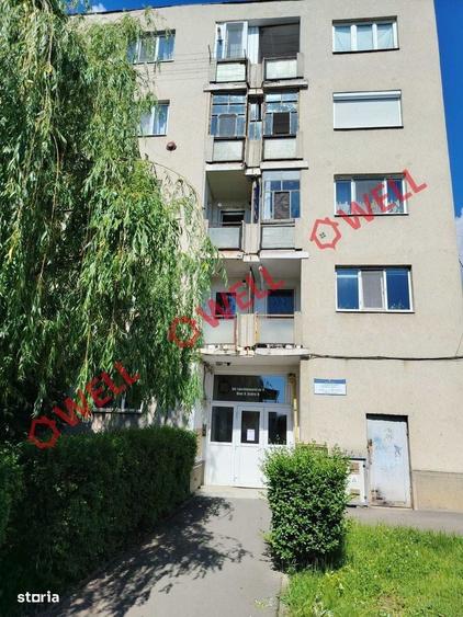 Apartament cu 2 camere decomandat în Central