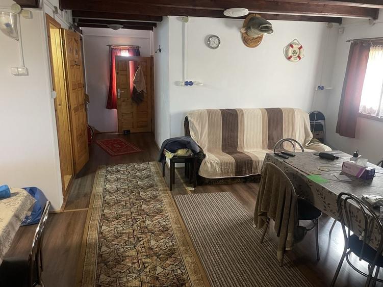 Casă cu 4 camere în Mila 23