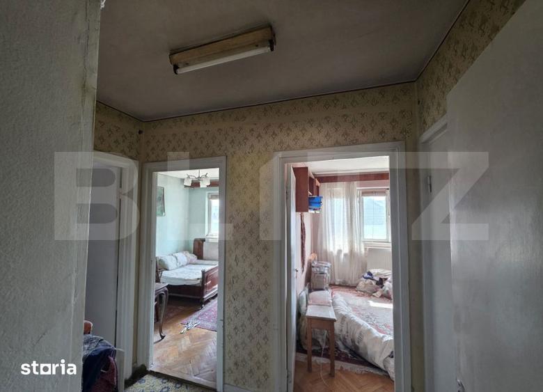 Apartament cu 3 camere decomandat în Central