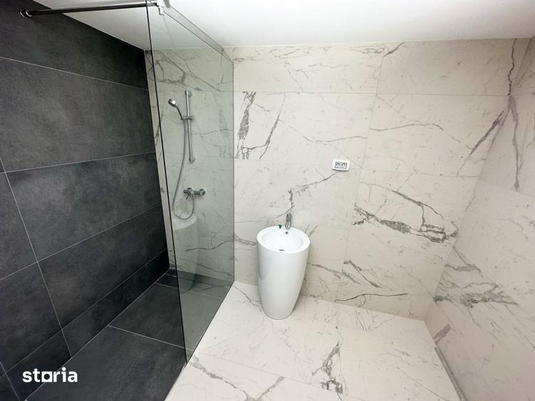 De inchiriat spatiu comercial | 2 Etaje | Terasa - 9