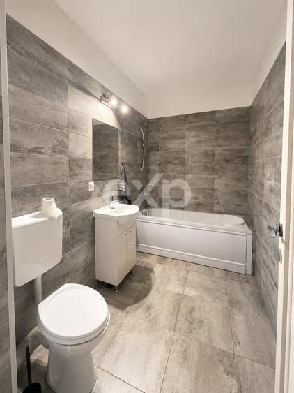 Apartament cu 2 camere semidecomandat, mobilat în Florești