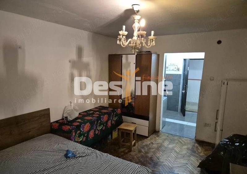 Garsonieră semidecomandată, mobilată în Complex Studențesc