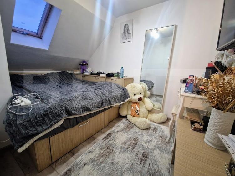 Apartament cu 3 camere decomandat, mobilat în Valenta