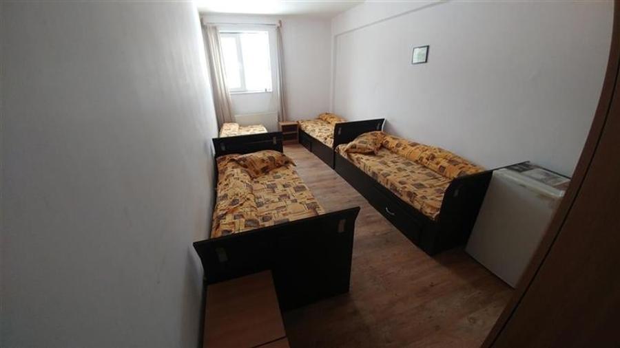 Apartament cu 19 camere decomandat în Ultracentral