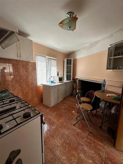 Casă individuală cu 3 camere cu Teren 415 Mp în Central