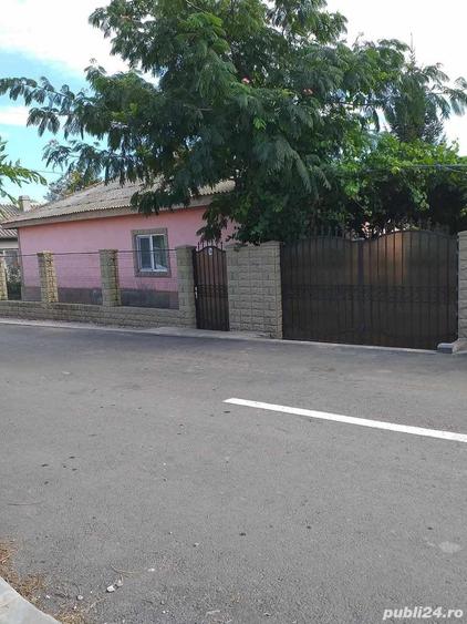 Casă cu 4 camere cu Teren 3800 Mp în Sălcioara