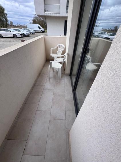 Apartament cu 2 camere decomandat, mobilat în Giroc