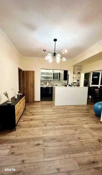 Apartament cu 3 camere în Eminescu