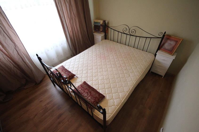 Apartament cu 3 camere decomandat, mobilat în Circumvalațiunii