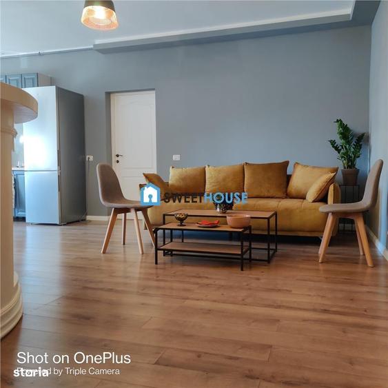 Apartament cu 5 camere, mobilat în Central