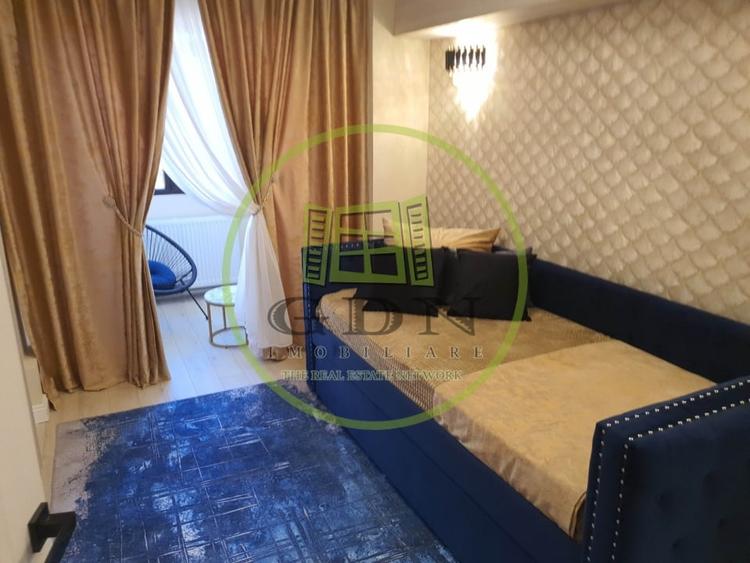 Apartament cu 3 camere, mobilat în Central