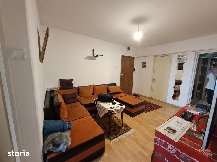 Apartament cu 3 camere în Bistrița Lac