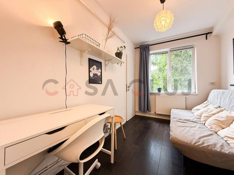 Apartament cu 3 camere semidecomandat, mobilat în Central