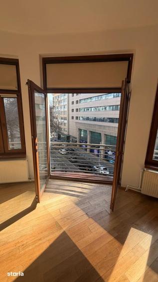 Apartament cu 6 camere semidecomandat în Cișmigiu