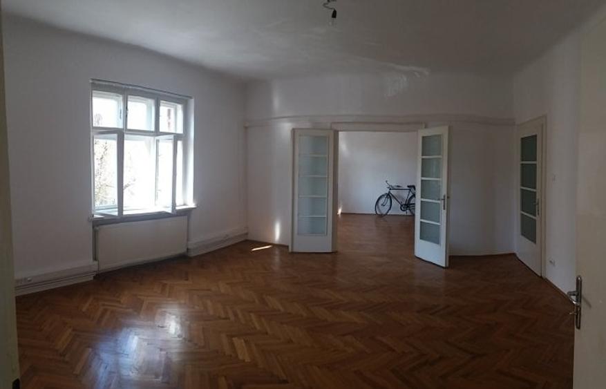 Birou, de 220 mp, în Ultracentral