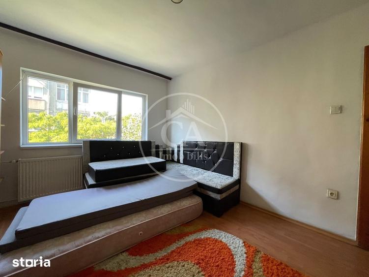 Apartament cu 3 camere decomandat în Iosia