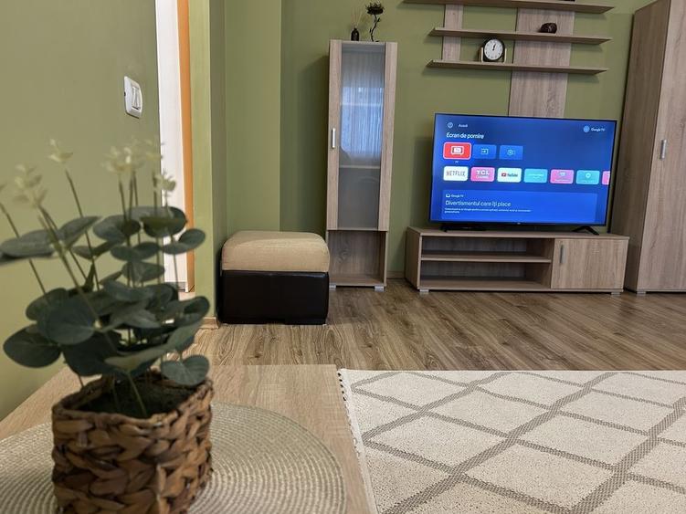 Apartament cu 2 camere semidecomandat în Timpuri Noi