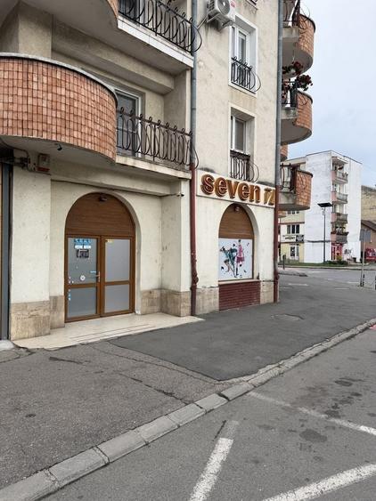 Spațiu comercial, de 69 mp, în Ultracentral