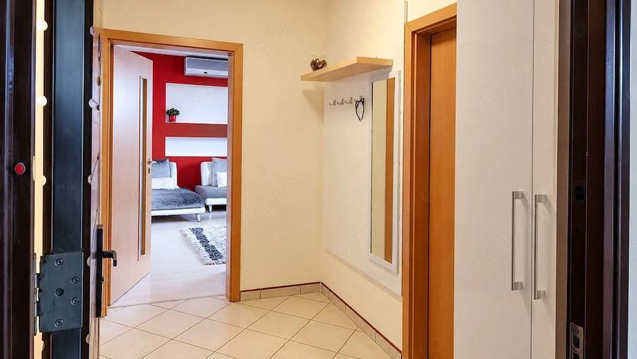 Apartament cu 3 camere decomandat în Olimpia-Stadion