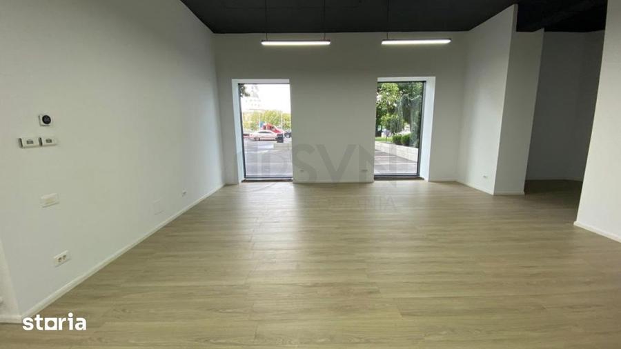 Spațiu comercial, de 273.3 mp, în Militari